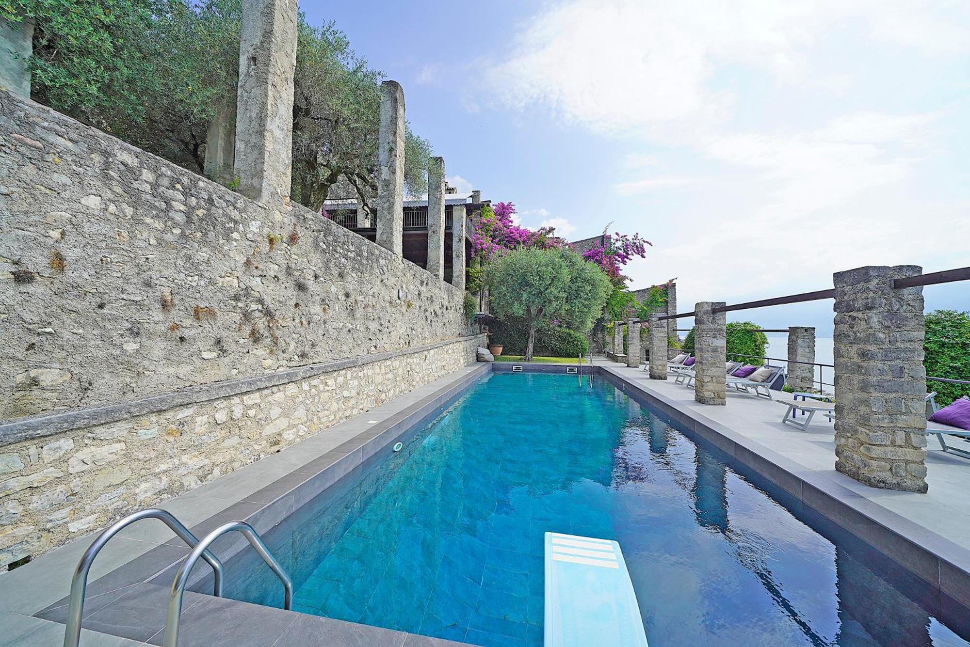 Villa Rachele: Stunning Luxury Villa In Centre Gargnano With Private Pool And Breathtaking Views Kültér fotó