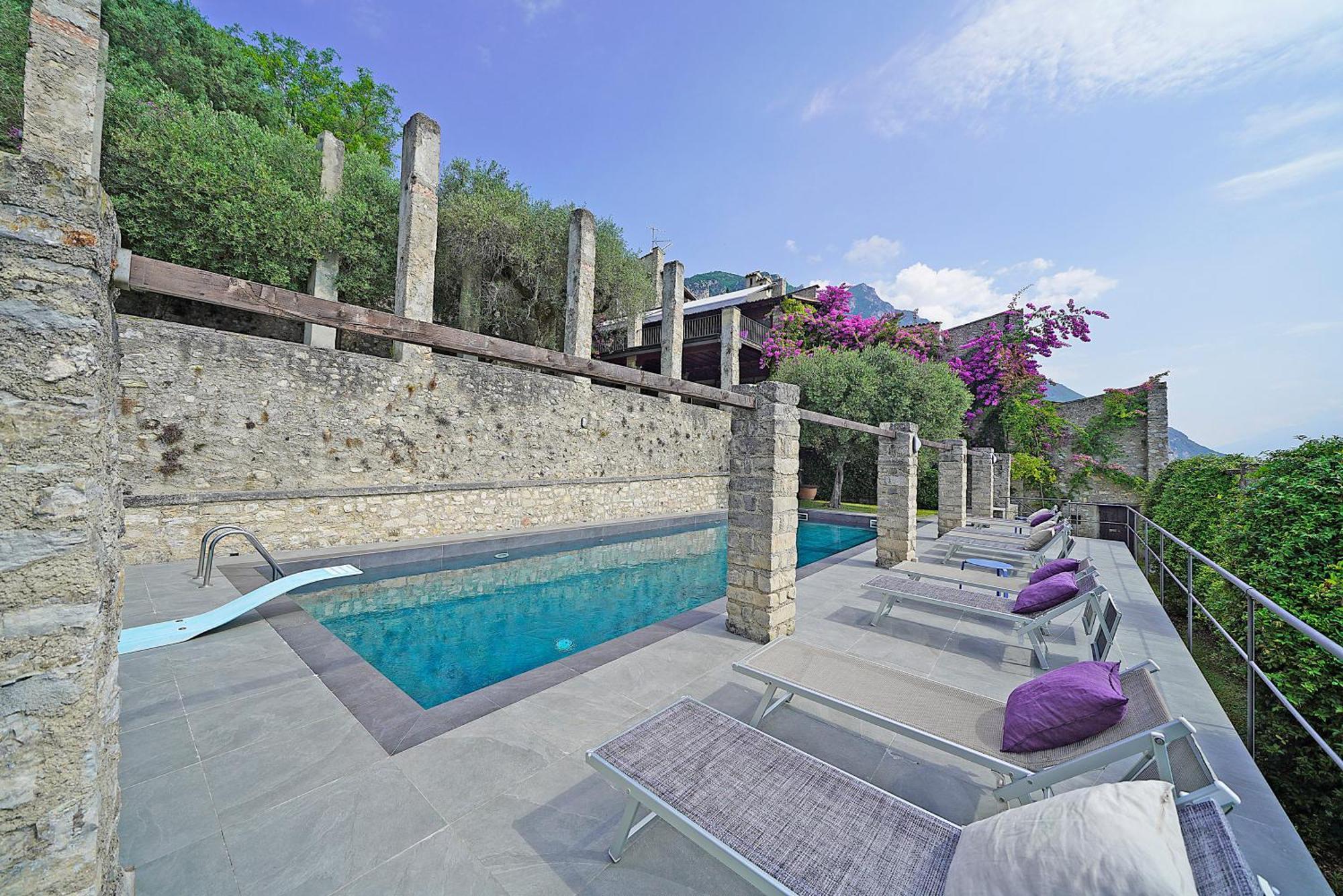 Villa Rachele: Stunning Luxury Villa In Centre Gargnano With Private Pool And Breathtaking Views Kültér fotó